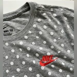 Men’s Nike T-Shirt Size L